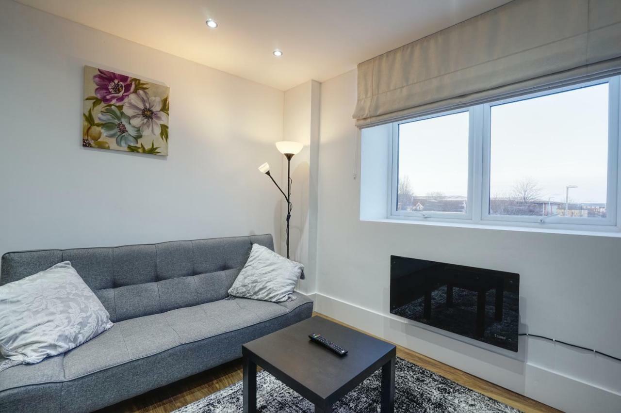 Alfa Apartments, Quarry Court, High Street, Morley Leeds  Extérieur photo