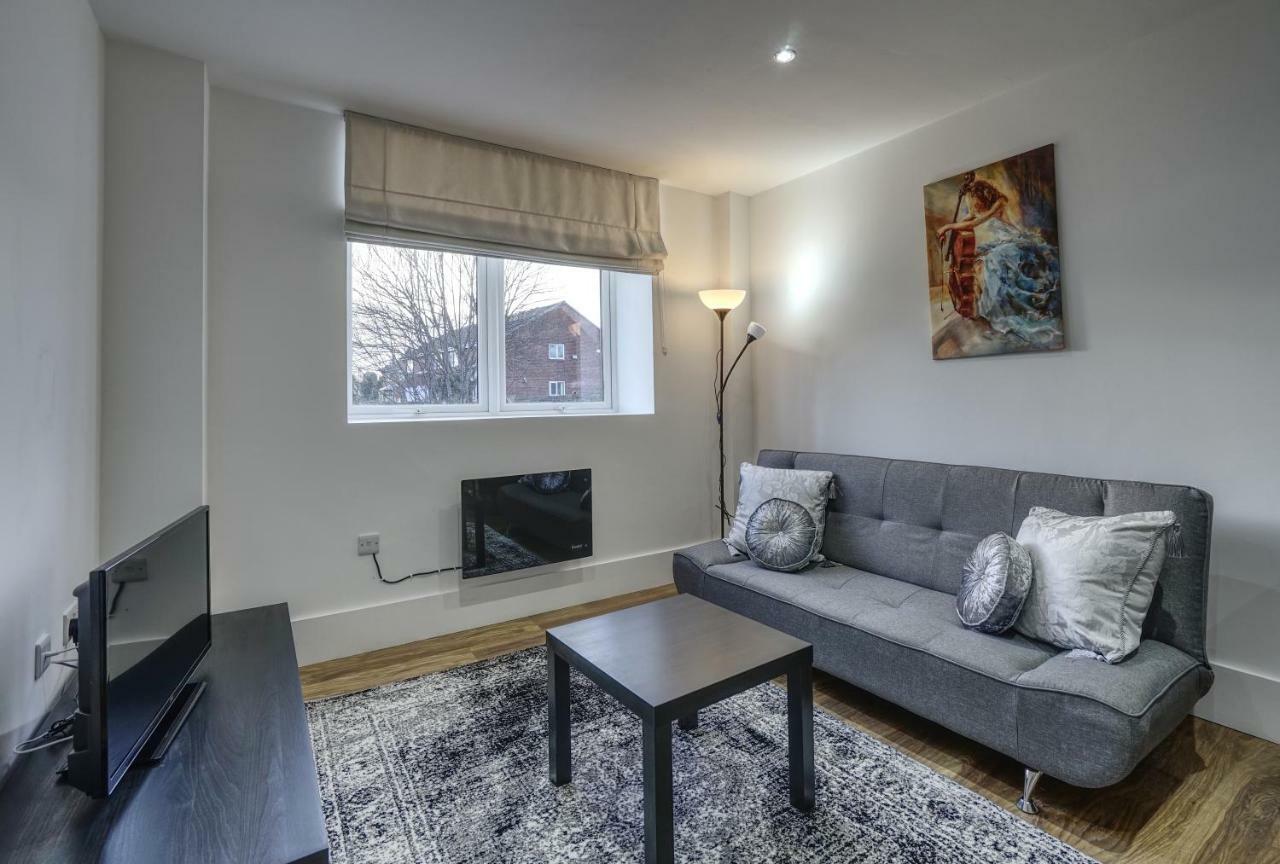 Alfa Apartments, Quarry Court, High Street, Morley Leeds  Extérieur photo