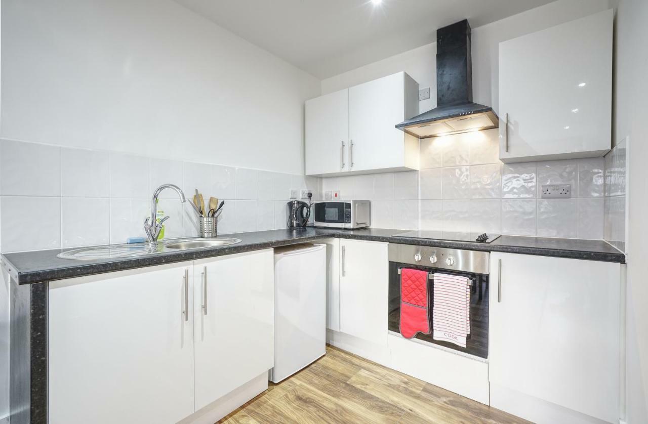 Alfa Apartments, Quarry Court, High Street, Morley Leeds  Extérieur photo