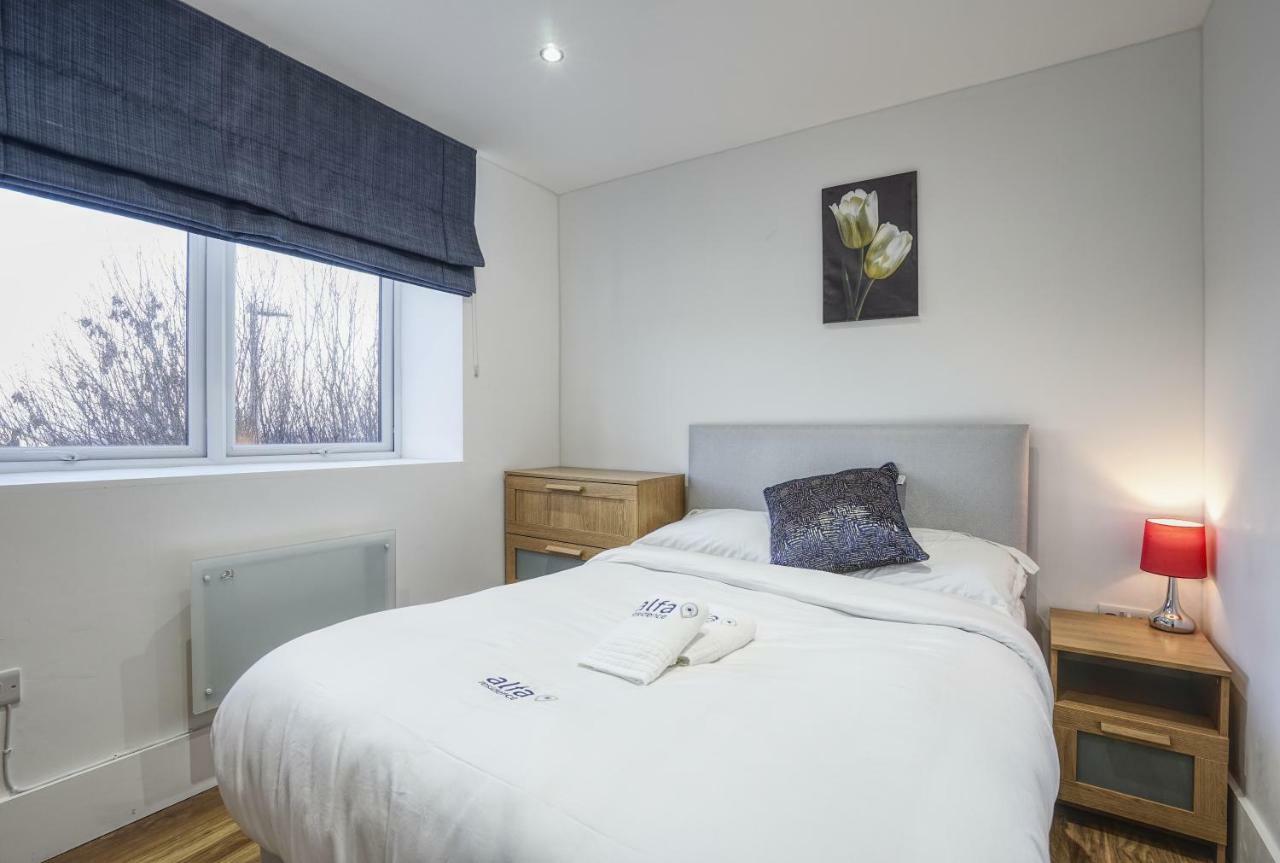 Alfa Apartments, Quarry Court, High Street, Morley Leeds  Extérieur photo