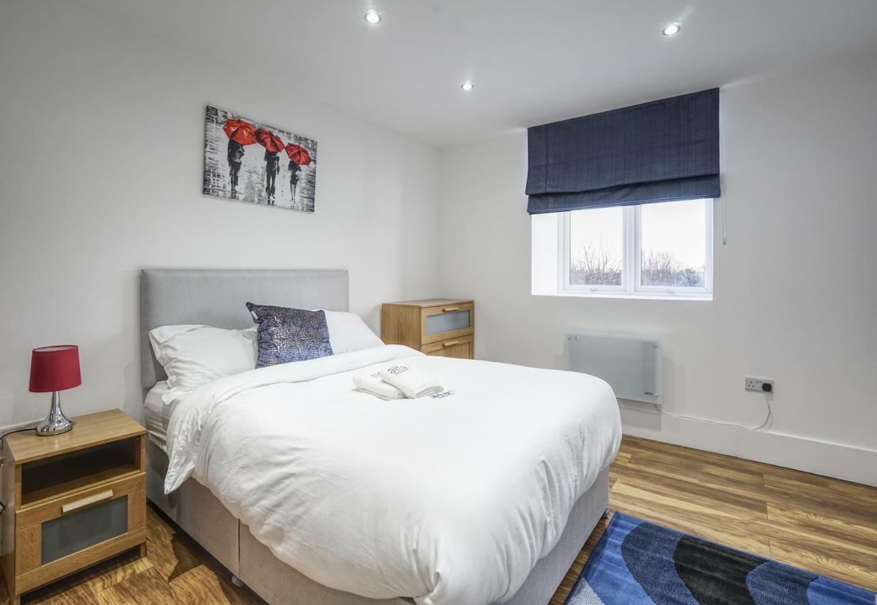 Alfa Apartments, Quarry Court, High Street, Morley Leeds  Extérieur photo